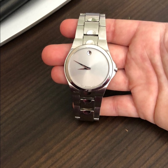 movado 84e71850